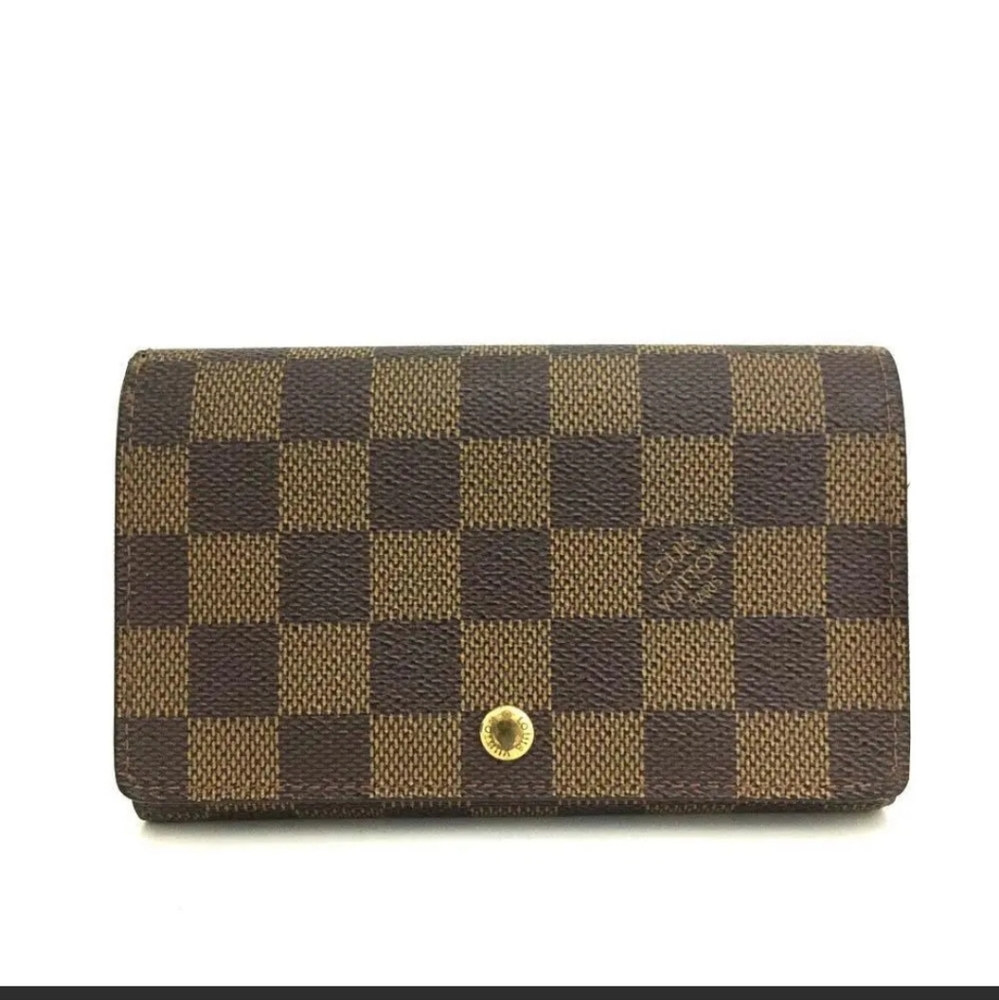 Louis Vuitton Damier Porte Monnaie Billets Tresor Bifold